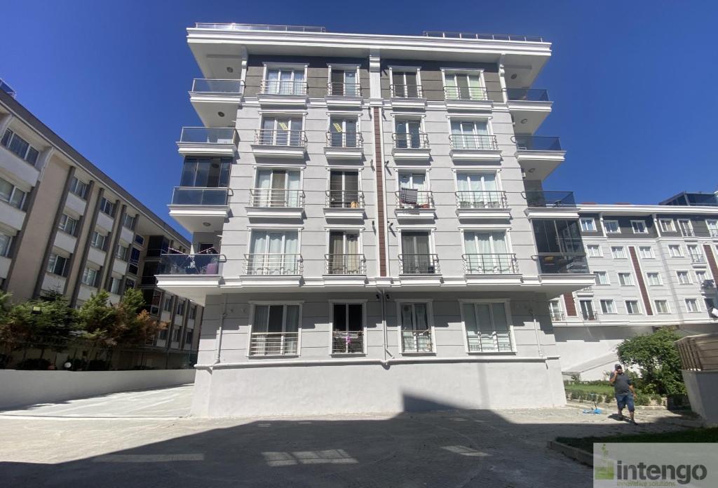 BEYLİKDÜZÜ ZÜLAL KONAKLARI'NDA SATILIK DAİRE (AB-1214)