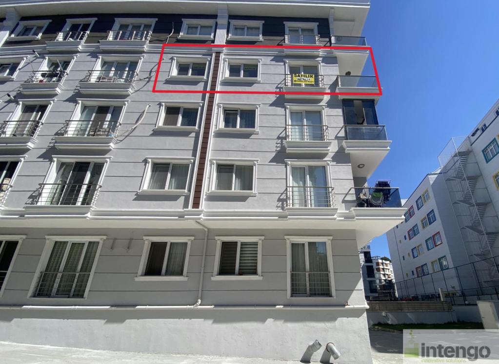 BEYLİKDÜZÜ ZÜLAL KONAKLARI'NDA SATILIK DAİRE (AB-1214)