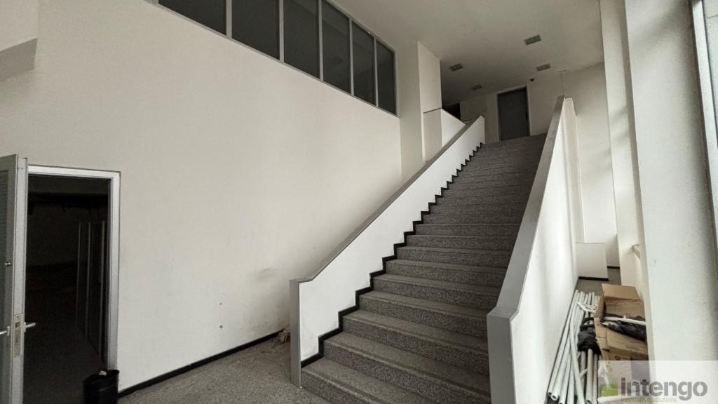 OSMANGAZİ FEVZİ ÇAKMAK CADDESİ'NDE SATILIK 3 KATLI DÜKKAN (AB-1219)