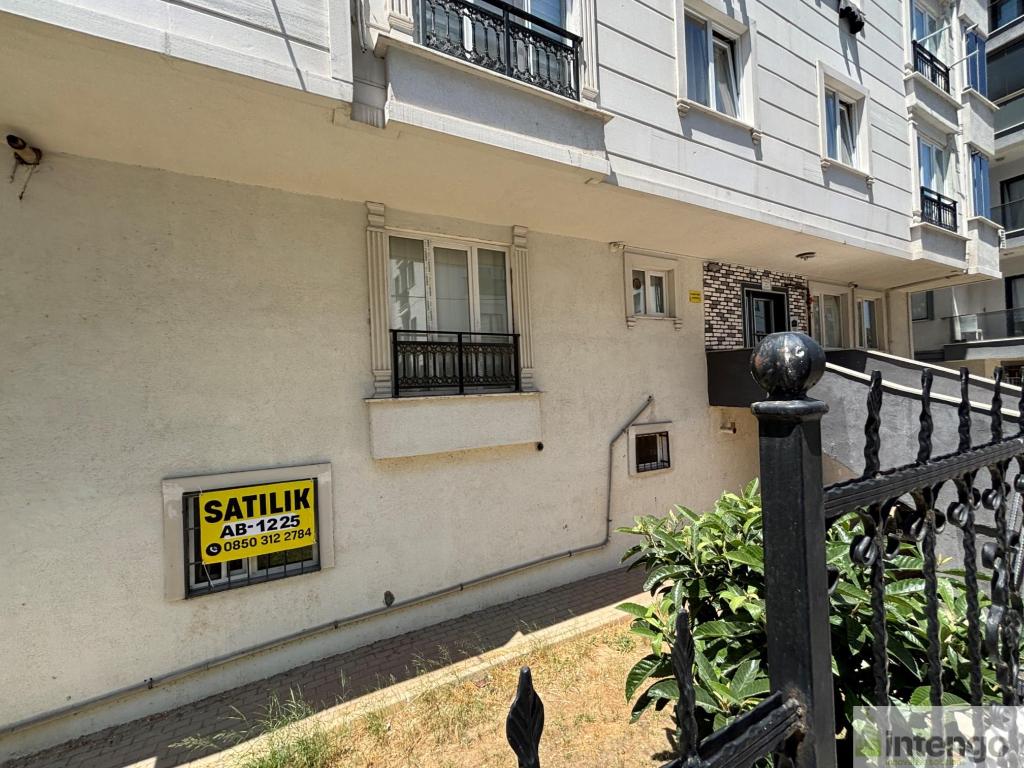 MALTEPE AYDINEVLER MAHALLESİ'NDE SATILIK DAİRE (AB-1225)