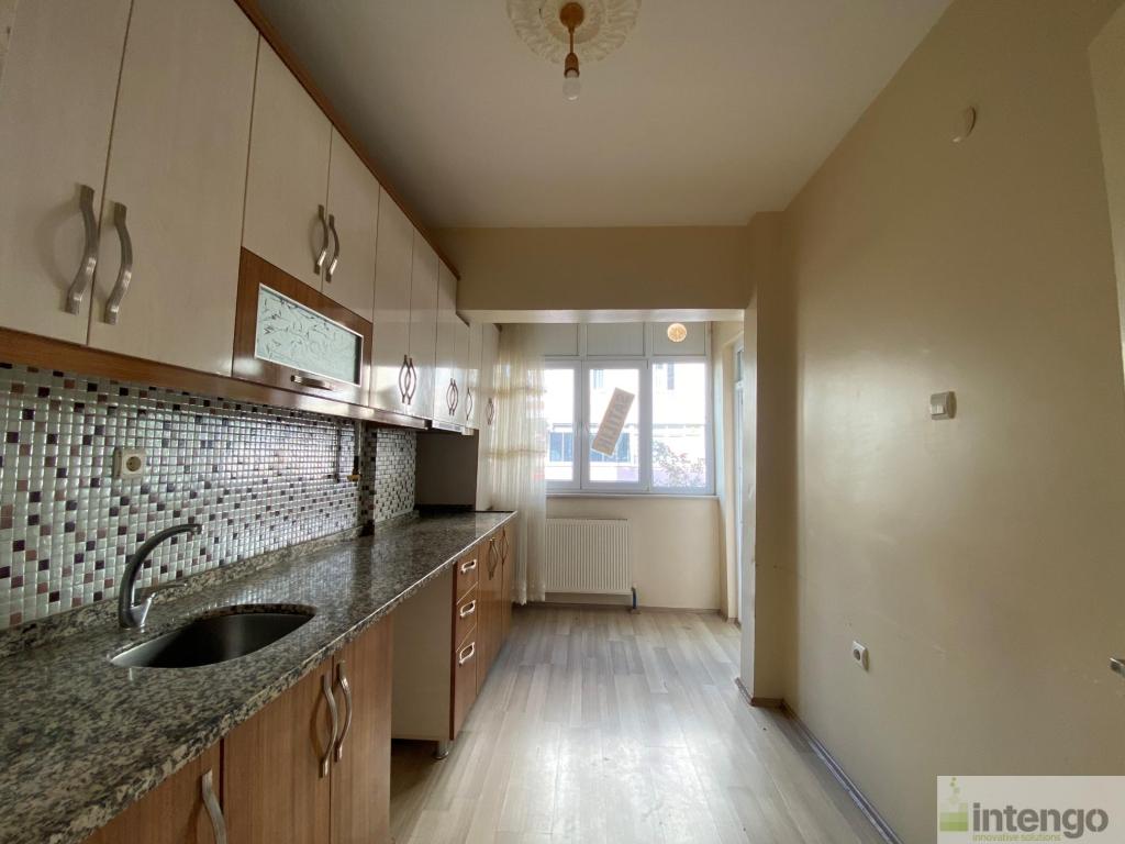 LÜLEBURGAZ YILDIZ MAHALLESİ'NDE SATILIK DAİRE (AB-1227)