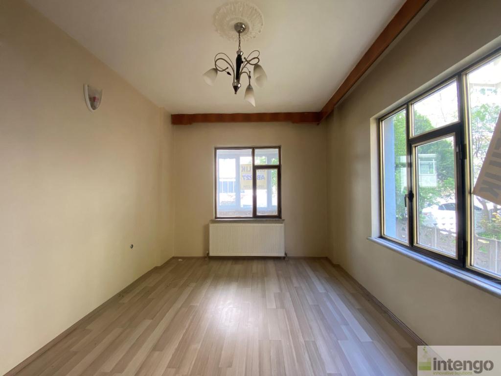 LÜLEBURGAZ YILDIZ MAHALLESİ'NDE SATILIK DAİRE (AB-1227)