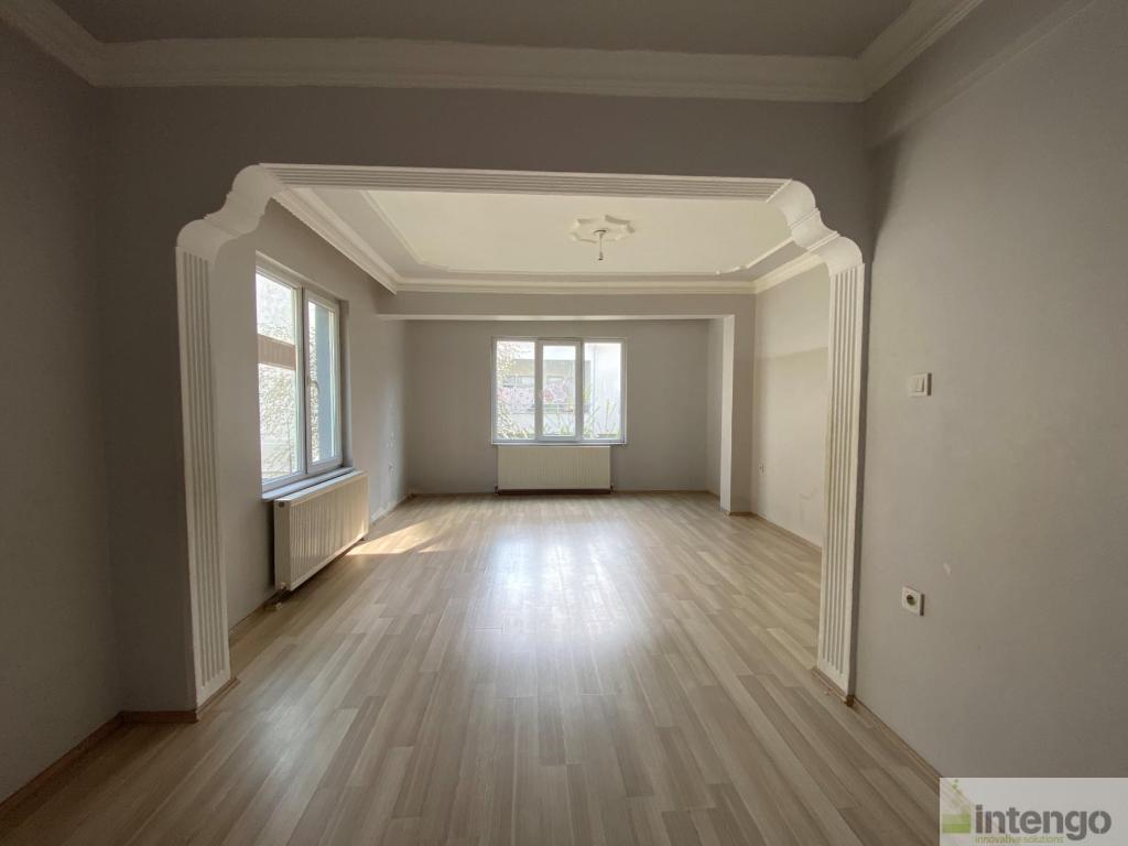 LÜLEBURGAZ YILDIZ MAHALLESİ'NDE SATILIK DAİRE (AB-1228)