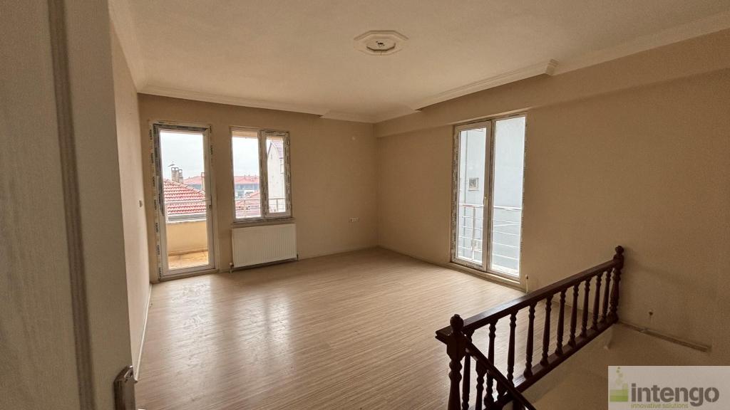 GÖLCÜK YENİ MAHALLE'DE SATILIK DUBLEKS DAİRE (AB-1240)