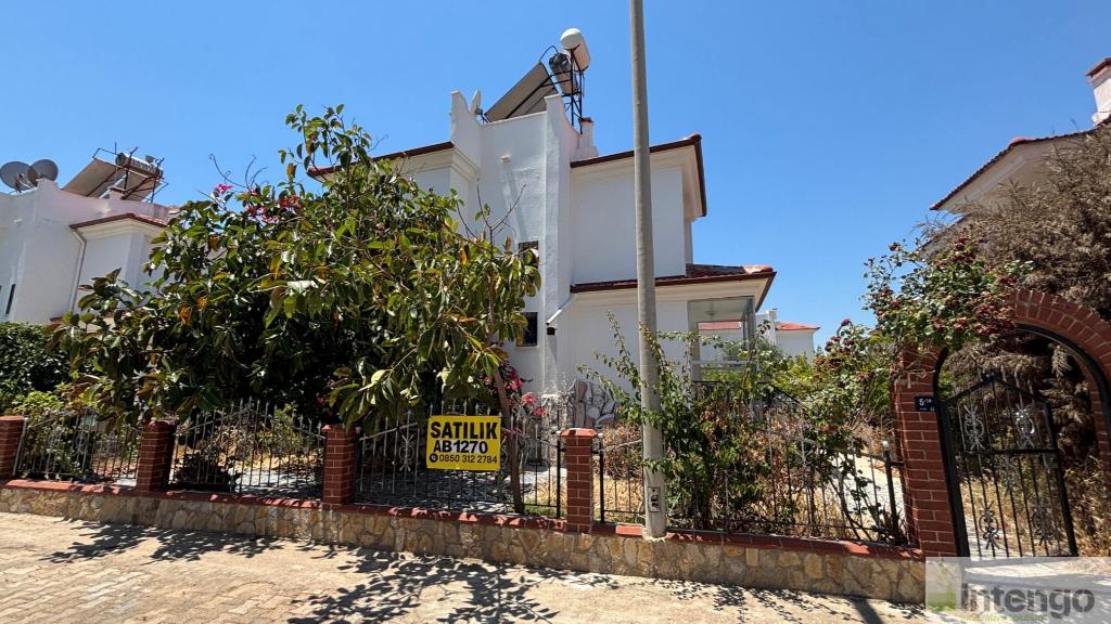 DİDİM AKBÜK BANKACILAR SİTESİ'NDE SATILIK DUBLEKS VİLLA (AB-1270)