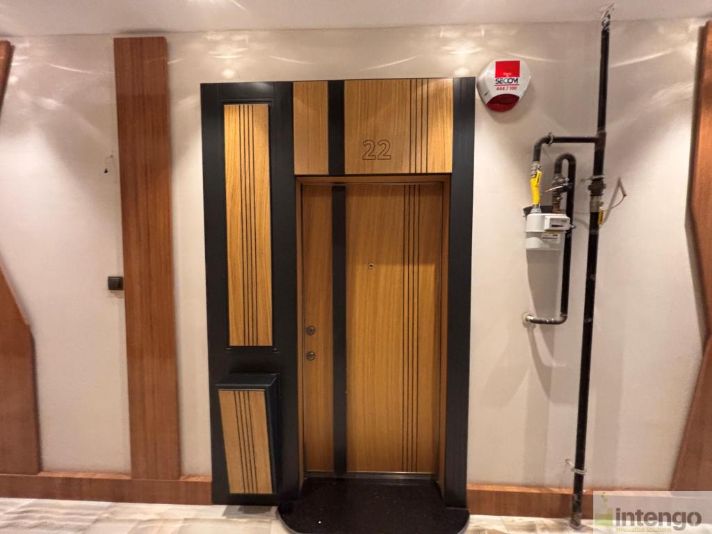 SARIÇAM TİCARET MERKEZİ'NDE SATILIK OFİS (AB-1273) — foto 9