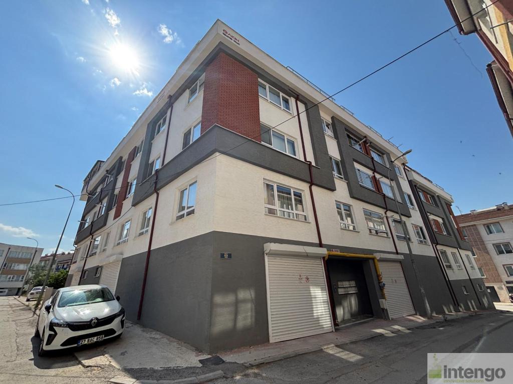 ODUNPAZARI YILMAZ SİTESİ'NDE SATILIK ÇATI DUBLEKSİ (AB-1275) — foto 3