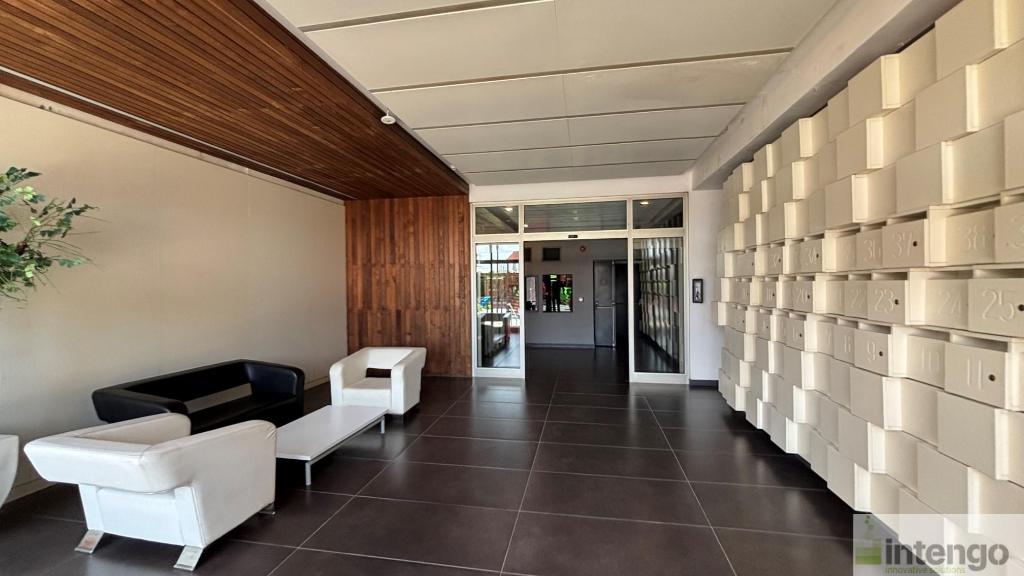KARŞIYAKA 360 SİTESİ'NDE SATILIK DAİRE (AB-1284)