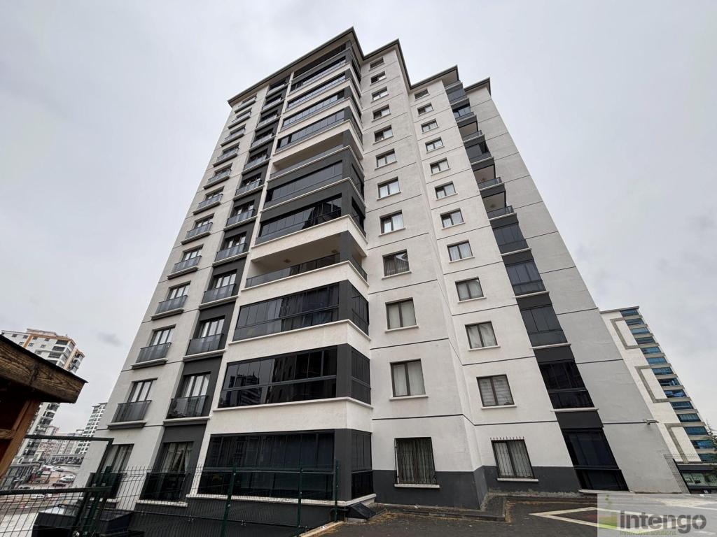PURSAKLAR ADELİSA SİTESİ'NDE SATILIK DAİRE (AB-1287)