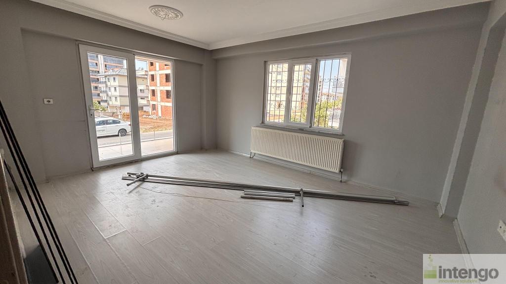 UŞAK MERKEZ FEVZİ ÇAKMAK MAHALLESİ'NDE SATILIK DAİRE (AB-1292) — foto 8