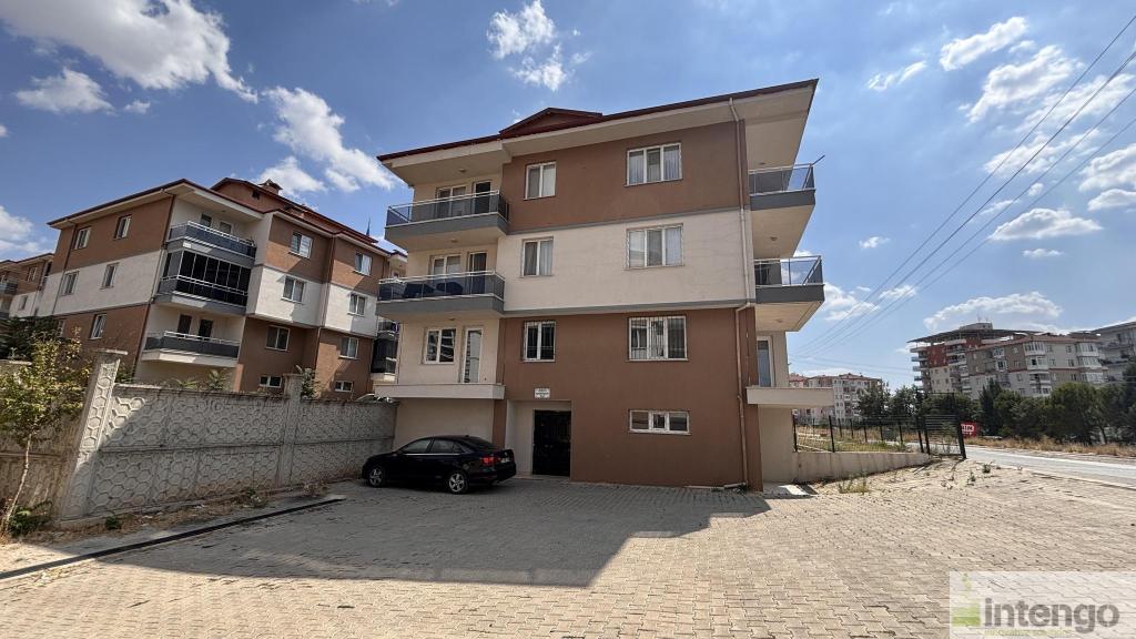 UŞAK MERKEZ FEVZİ ÇAKMAK MAHALLESİ'NDE SATILIK DAİRE (AB-1292) — foto 3