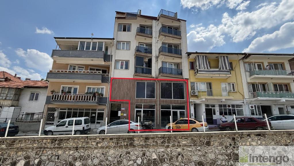 ACIPAYAM KANAL CADDESİ'NDE SATILIK 3 KATLI DÜKKAN (AB-1298) — foto 2