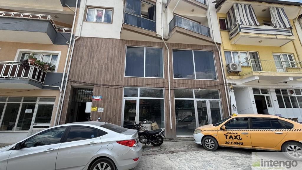 ACIPAYAM KANAL CADDESİ'NDE SATILIK 3 KATLI DÜKKAN (AB-1298) — foto 4