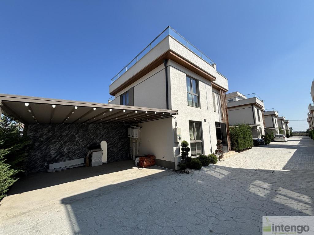 SERDİVAN SARRAF GOLD SİTESİ'NDE SATILIK HAVUZLU VİLLA (AB-1306) — foto 2