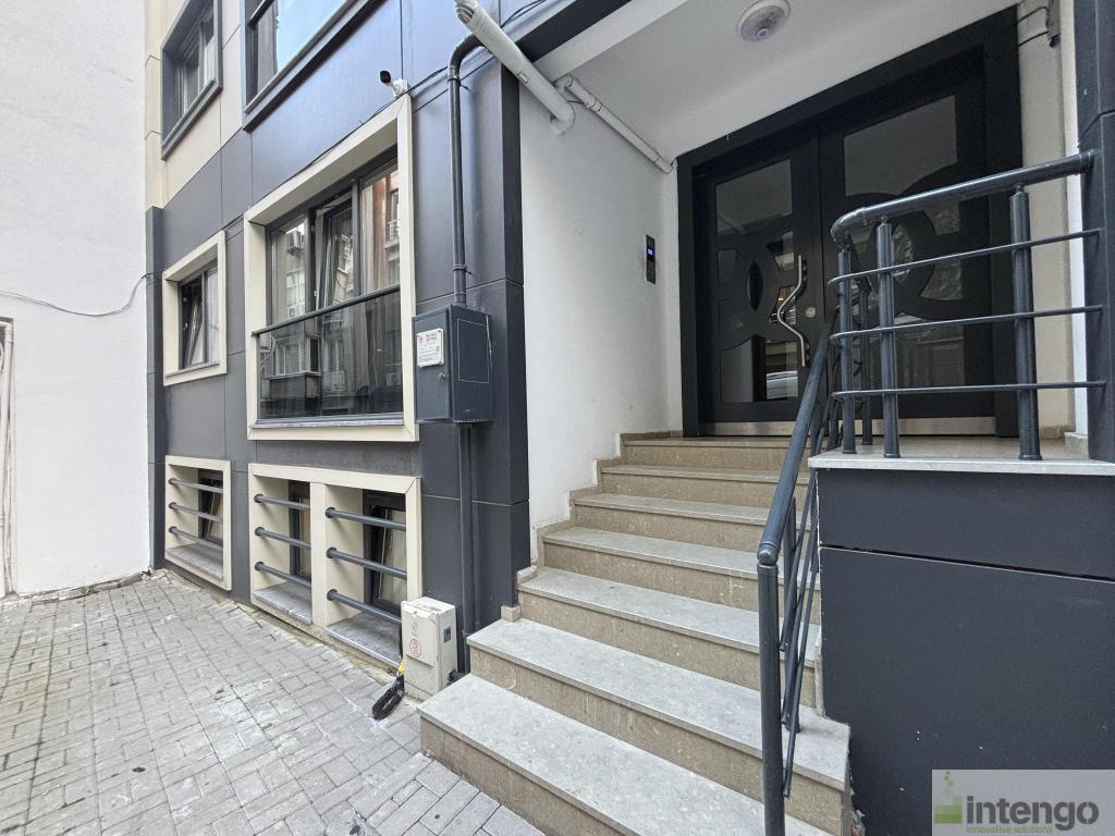 BEŞİKTAŞ VİŞNEZADE MAHALLESİ'NDE SATILIK DAİRE (AB-1332)