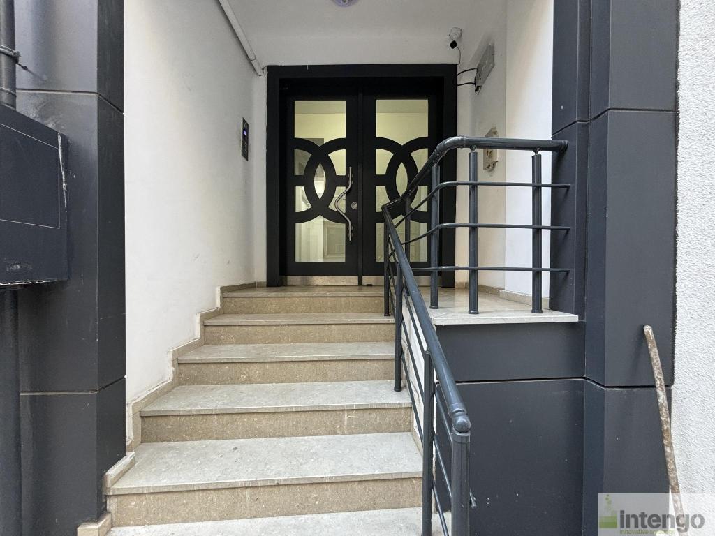 BEŞİKTAŞ VİŞNEZADE MAHALLESİ'NDE SATILIK DAİRE (AB-1332)