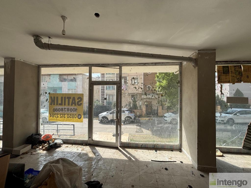 PENDİK HÜRRİYET CADDESİ'NDE SATILIK DÜKKAN (100878080)