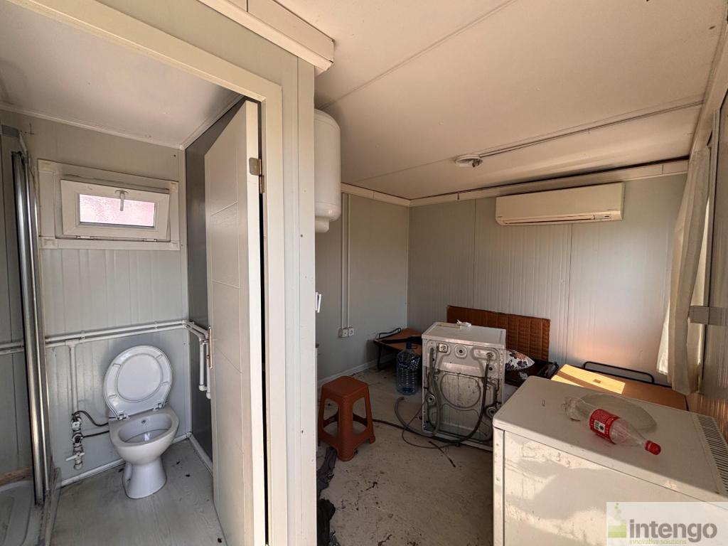 2 ODALI WC DUŞ MUTFAK EVYESİ(DIŞI DESENLİ)DİK ÇATILI 21 M2