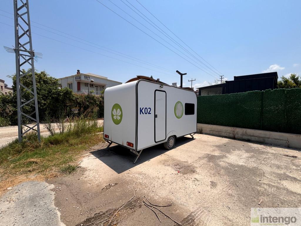 3.90 LOTUS MODEL KARAVAN