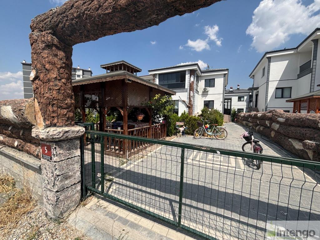 ETİMESGUT AYYILDIZ MAHALLESİ'NDE SATILIK TRİPLEKS VİLLA (101651847) — foto 7