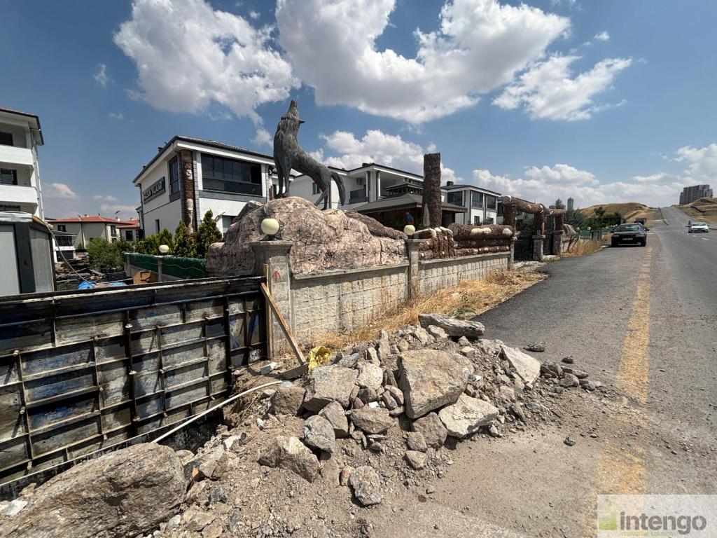 ETİMESGUT AYYILDIZ MAHALLESİ'NDE SATILIK TRİPLEKS VİLLA (101651847) — foto 8