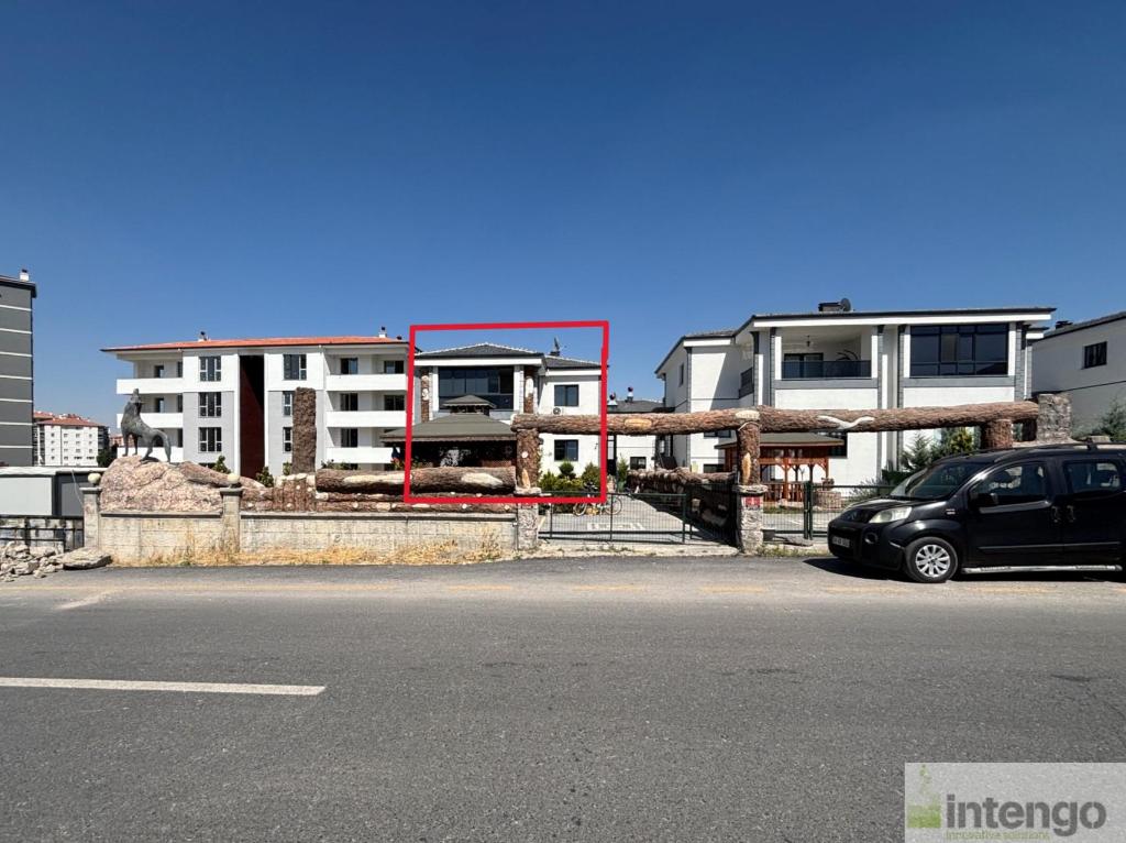 ETİMESGUT AYYILDIZ MAHALLESİ'NDE SATILIK TRİPLEKS VİLLA (101651847) — foto 2