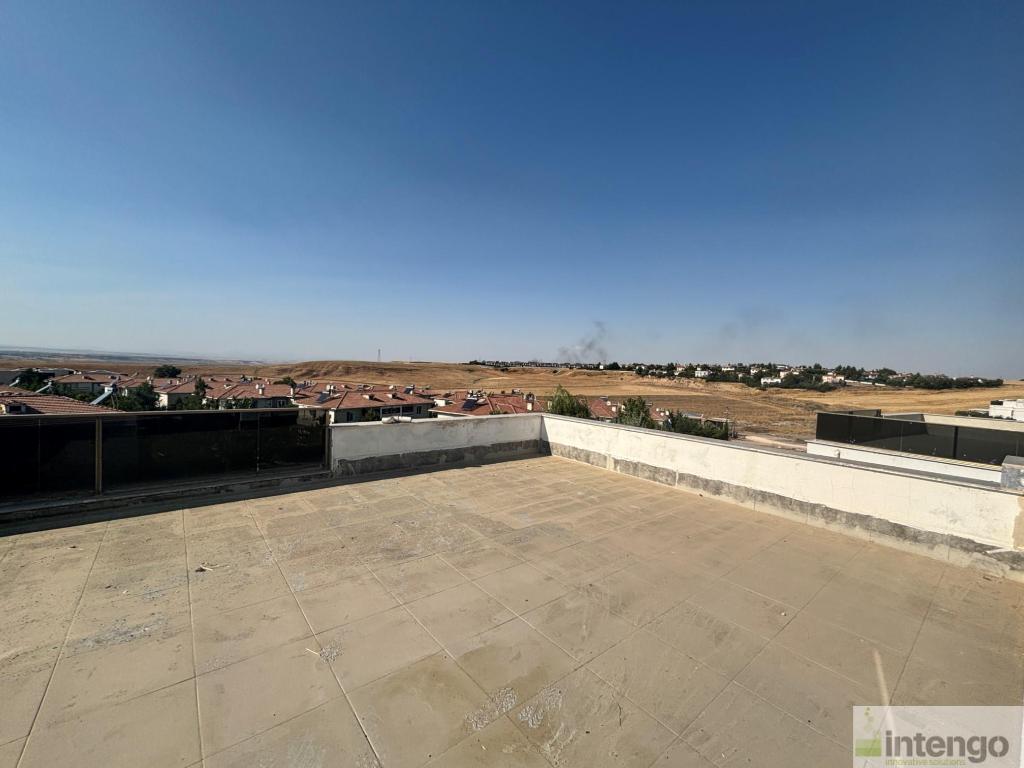 SUR RAYA GARDEN HOMES SİTESİ'NDE SATILIK TRİPLEKS VİLLA (101427377)