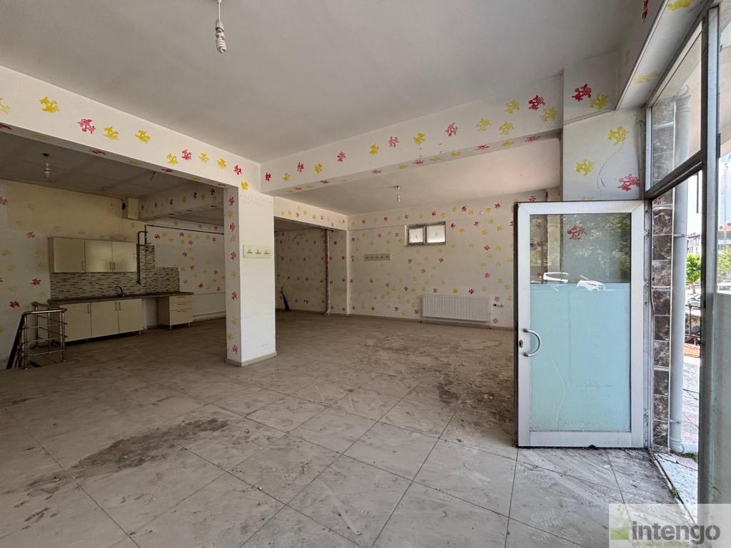 ÇORUM MERKEZ KALE MAHALLESİ'NDE CADDE ÜZERİ DEPOLU DÜKKAN (101420246) — foto 5