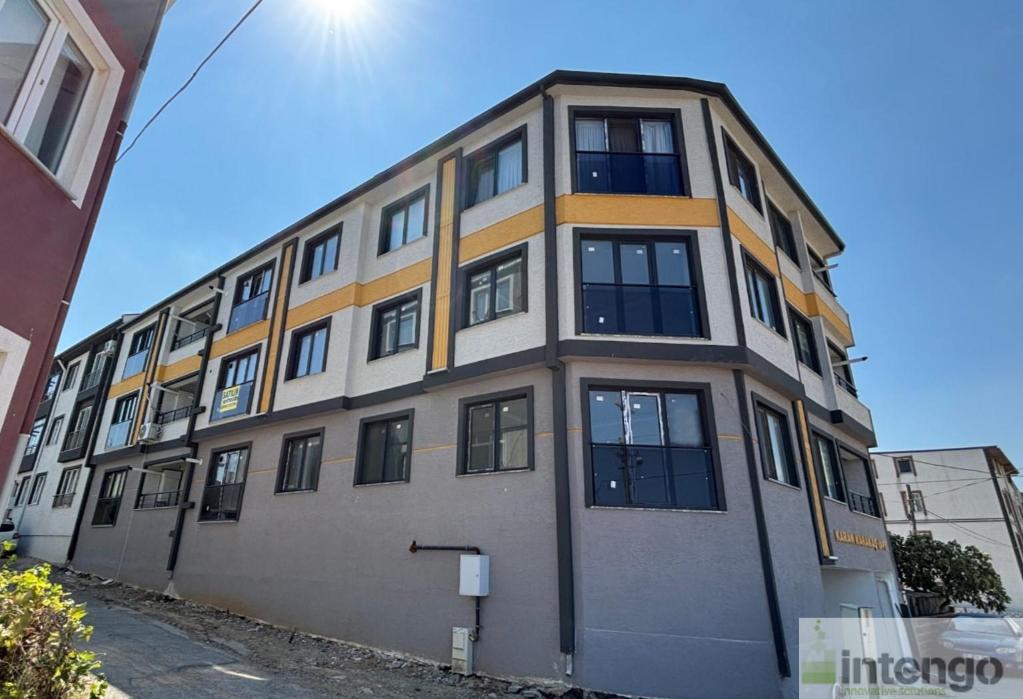 BANDIRMA 100. YIL MAHALLESİ'NDE SATILIK DAİRE (101713325)