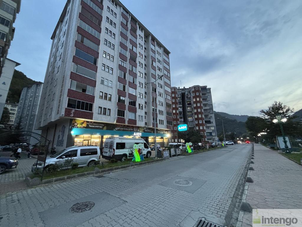 BORÇKA MERKEZ MAHALLESİ'NDE SATILIK DAİRE (101722708)