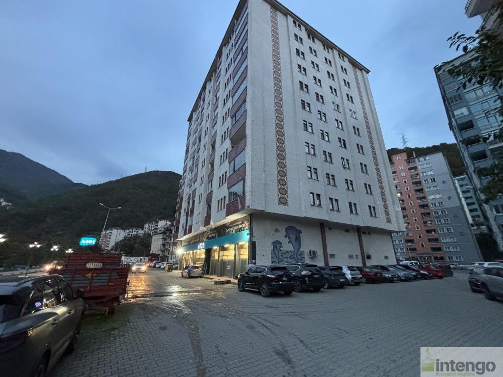BORÇKA MERKEZ MAHALLESİ'NDE SATILIK DAİRE (101722708)