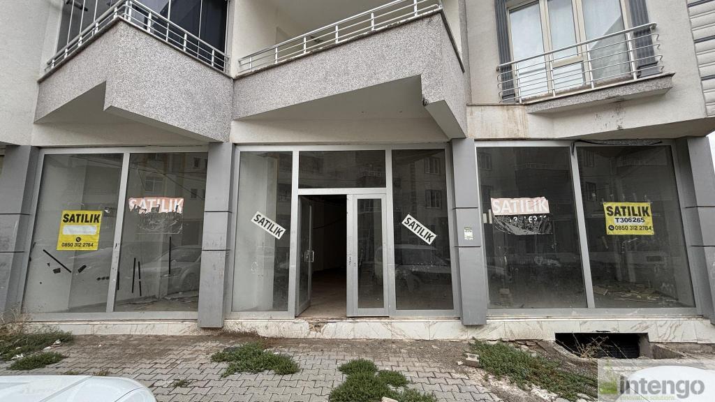 KOVANCILAR SOKULLU CADDESİ'NDE SATILIK DEPOLU DÜKKAN (T-306265)