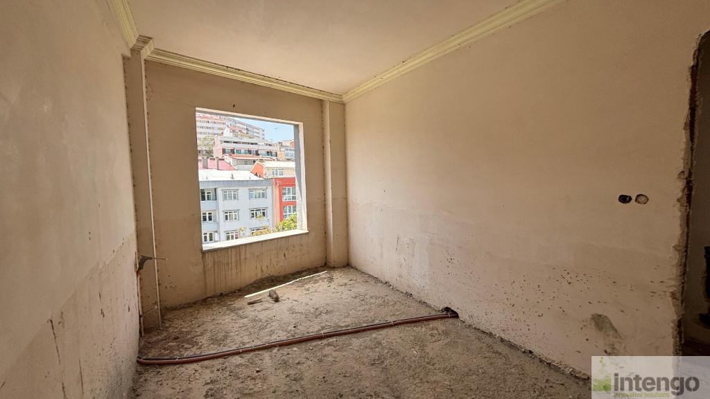 BİGA HAMDİBEY MAHALLESİ'NDE SATILIK ÇATI DUBLEKSİ (T-306495)