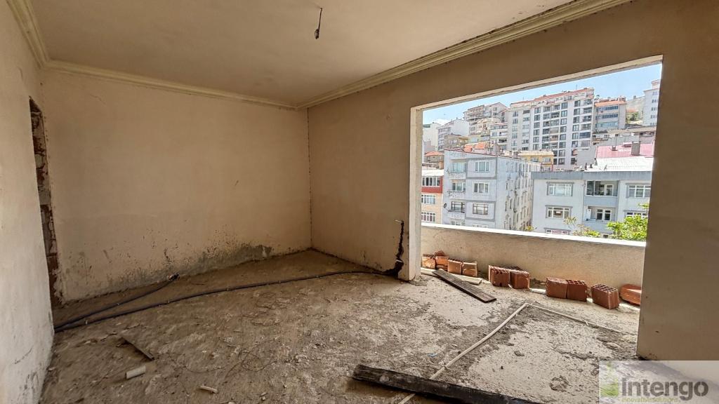 BİGA HAMDİBEY MAHALLESİ'NDE SATILIK ÇATI DUBLEKSİ (T-306495)