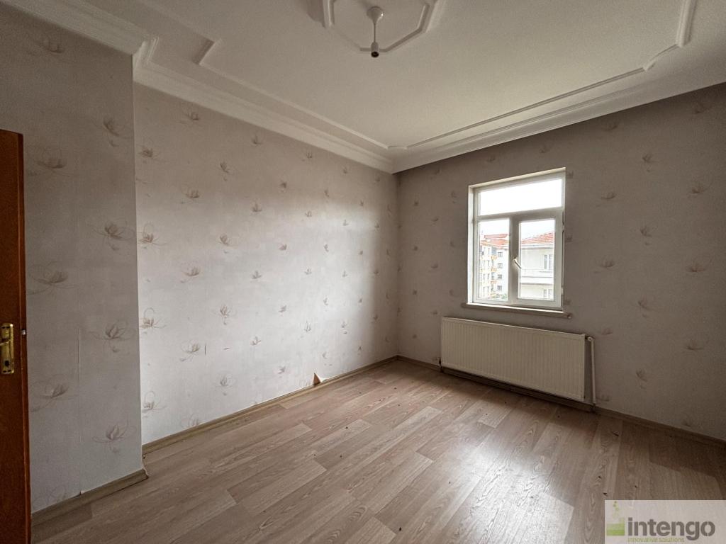 AKSARAY MERKEZ FATİH MAHALLESİ'NDE SATILIK DUBLEKS DAİRE (T-306704)