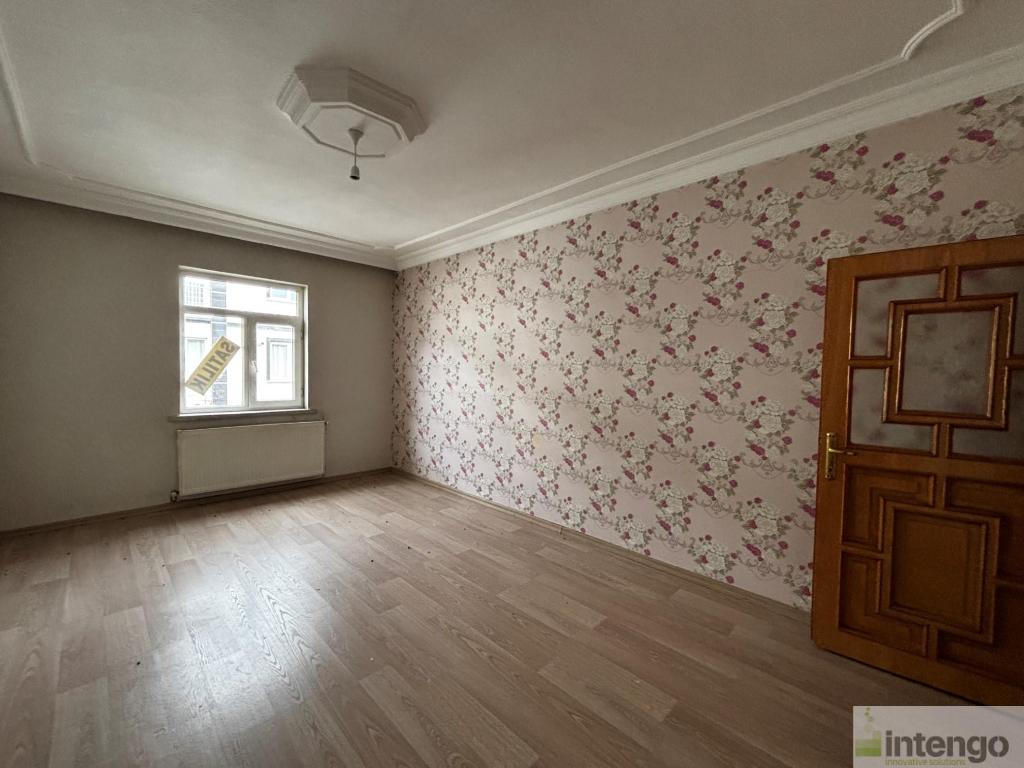 AKSARAY MERKEZ FATİH MAHALLESİ'NDE SATILIK DUBLEKS DAİRE (T-306704)