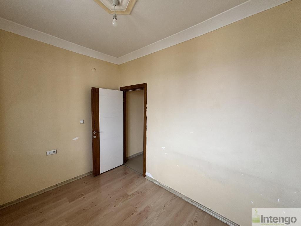 KAYAPINAR BARIŞ MAHALLESİ'NDE SATILIK DAİRE (T-306792)
