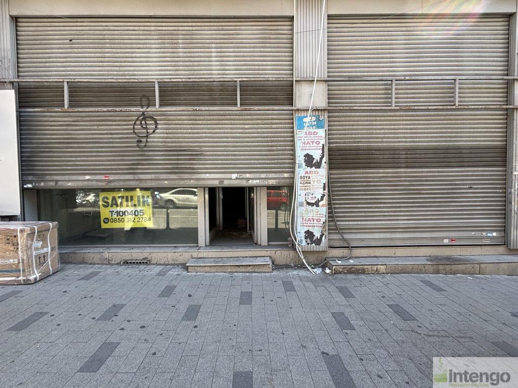 ŞİŞLİ KURTULUŞ CADDESİ'NDE SATILIK 3 KATLI DÜKKAN (T-100405)