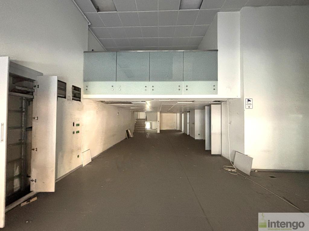 ŞİŞLİ KURTULUŞ CADDESİ'NDE SATILIK 3 KATLI DÜKKAN (T-100405)