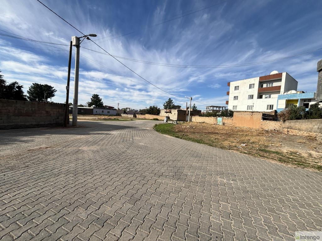 ARTUKLU İSTASYON MAHALLESİ'NDE SATILIK MÜSTAKİL EV (T-306755)