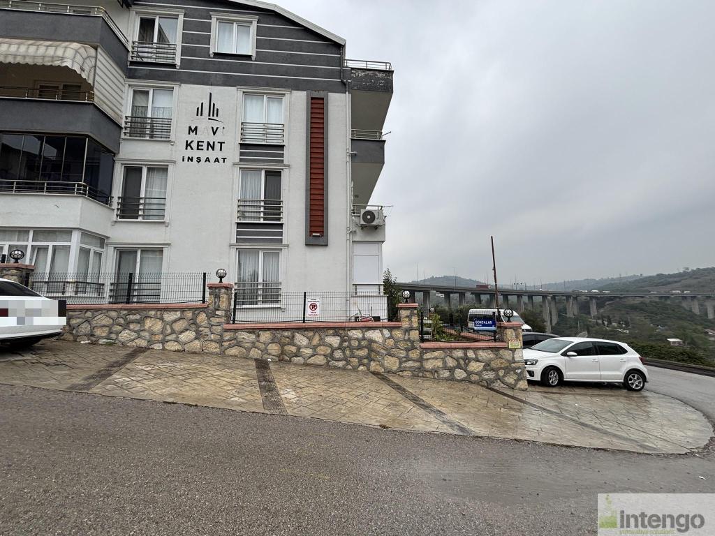 İZMİT MAVİKENT EVLERİ'NDE SATILIK ÇATI DUBLEKSİ (T-306832)