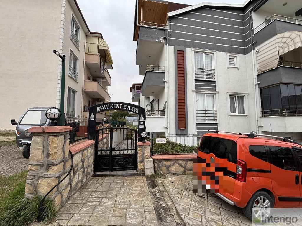 İZMİT MAVİKENT EVLERİ'NDE SATILIK ÇATI DUBLEKSİ (T-306832)