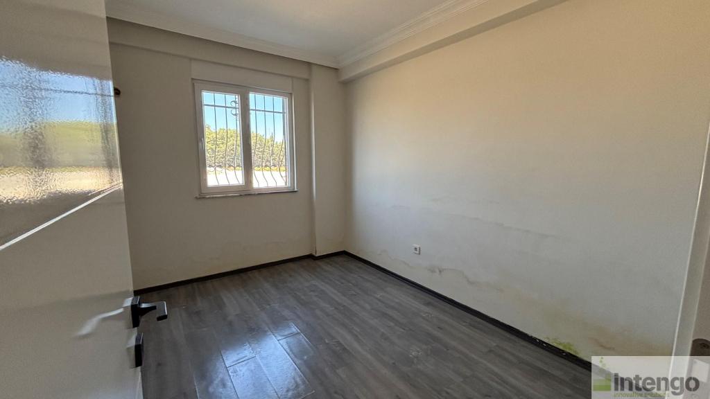 AKSU GÜZELYURT MAHALLESİ'NDE SATILIK DAİRE (V-632)