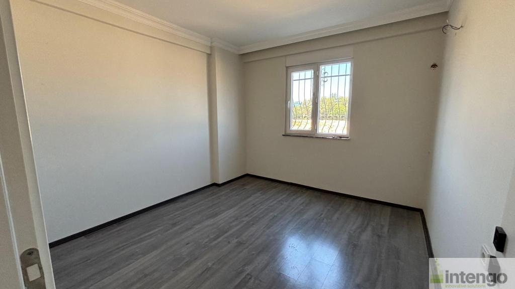 AKSU GÜZELYURT MAHALLESİ'NDE SATILIK DAİRE (V-632)