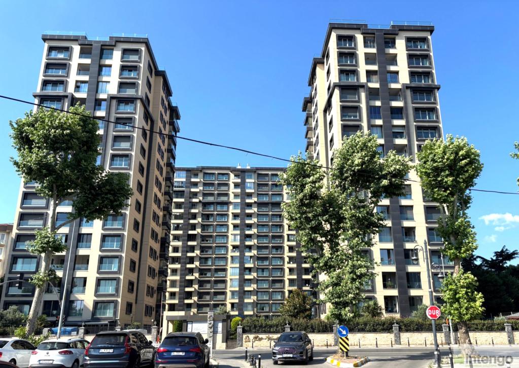 PENDİK SAHİL KONAKLARI'NDA SATILIK DENİZ MANZARALI DAİRE (V-796)