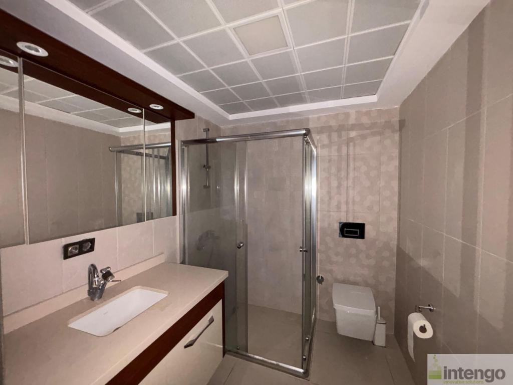PENDİK SAHİL KONAKLARI'NDA SATILIK DENİZ MANZARALI DAİRE (V-796)