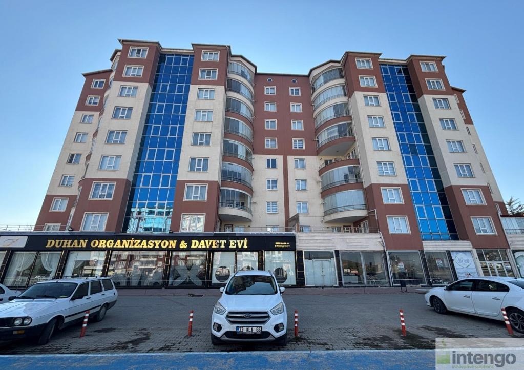YOZGAT MERKEZ CEMİL ÇİÇEK CADDESİ'NDE SATILIK DÜKKAN (V-799)