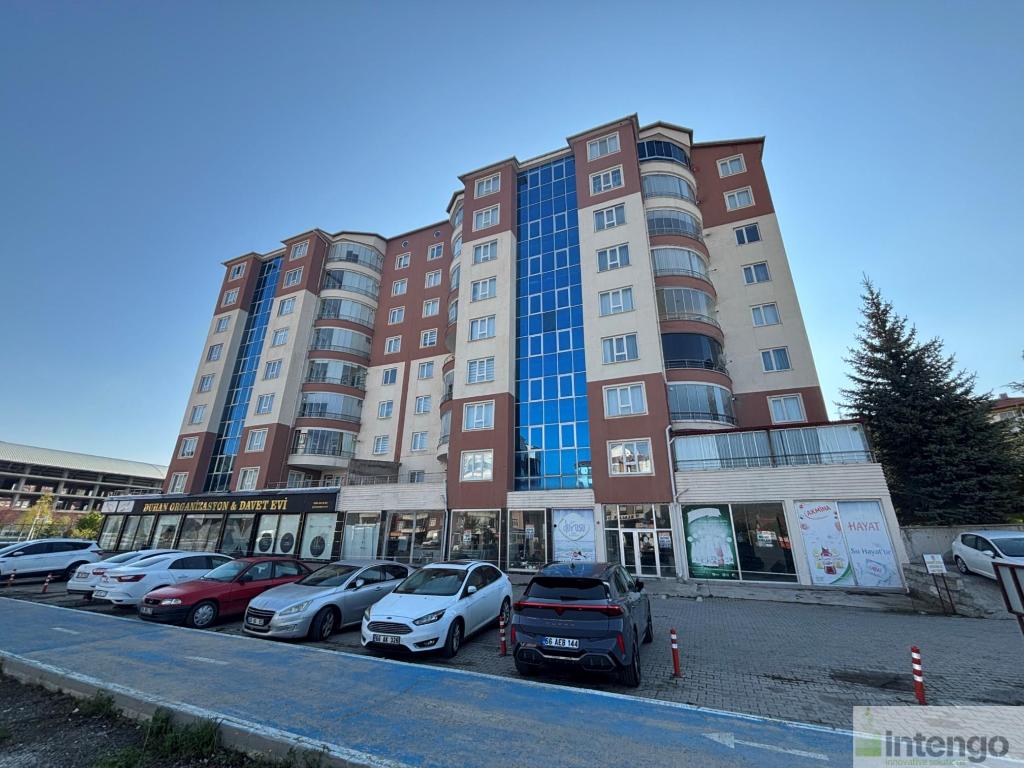 YOZGAT MERKEZ CEMİL ÇİÇEK CADDESİ'NDE SATILIK DÜKKAN (V-801)