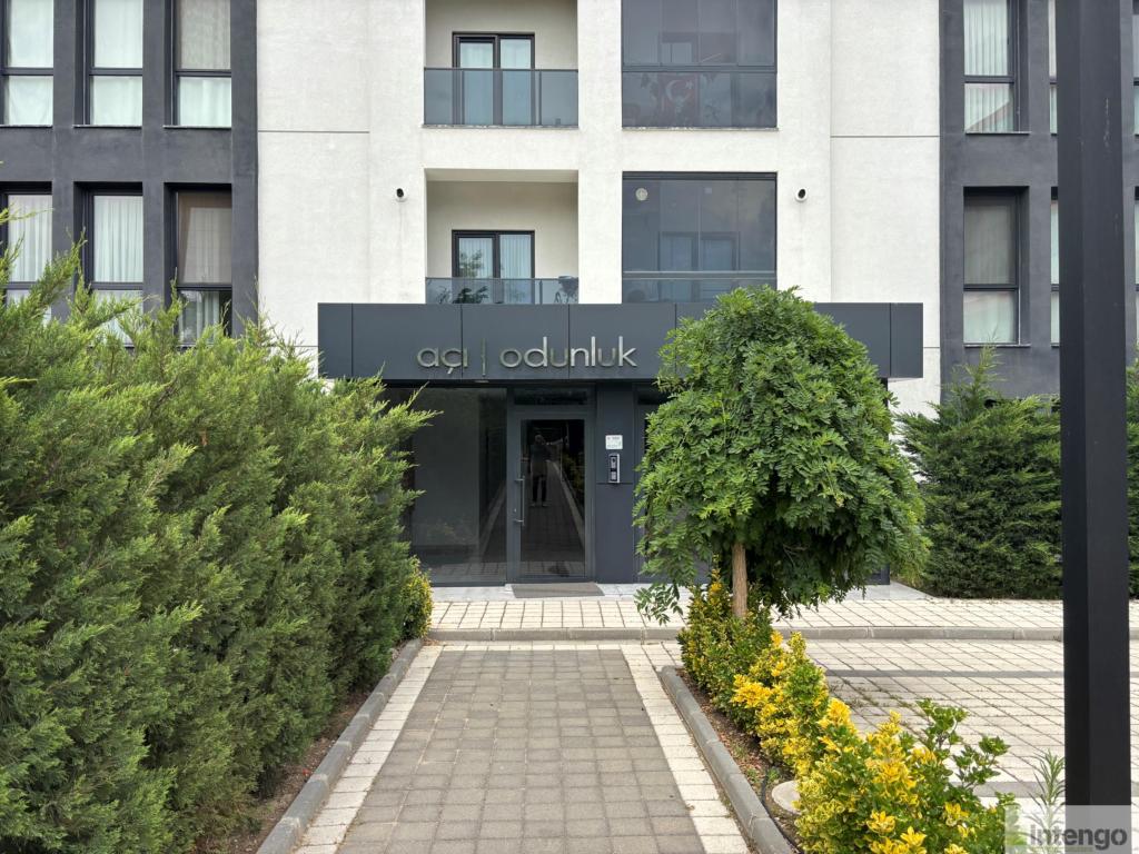 NİLÜFER AÇI ODUNLUK SİTESİ'NDE SATILIK OFİS (V-807)