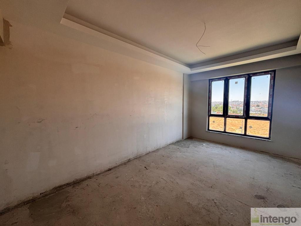 ŞEHİTKAMİL BANETTİ SUİTES SİTESİ'NDE SATILIK DAİRE (V-810)